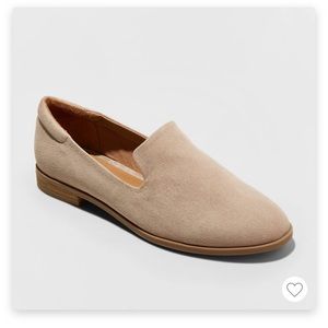 Universal thread Adeline loafer - size 10